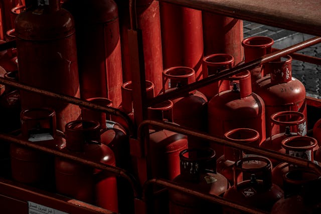 LPG Booking Rules, Delivery System and Prices Set for Key Changes from May 1