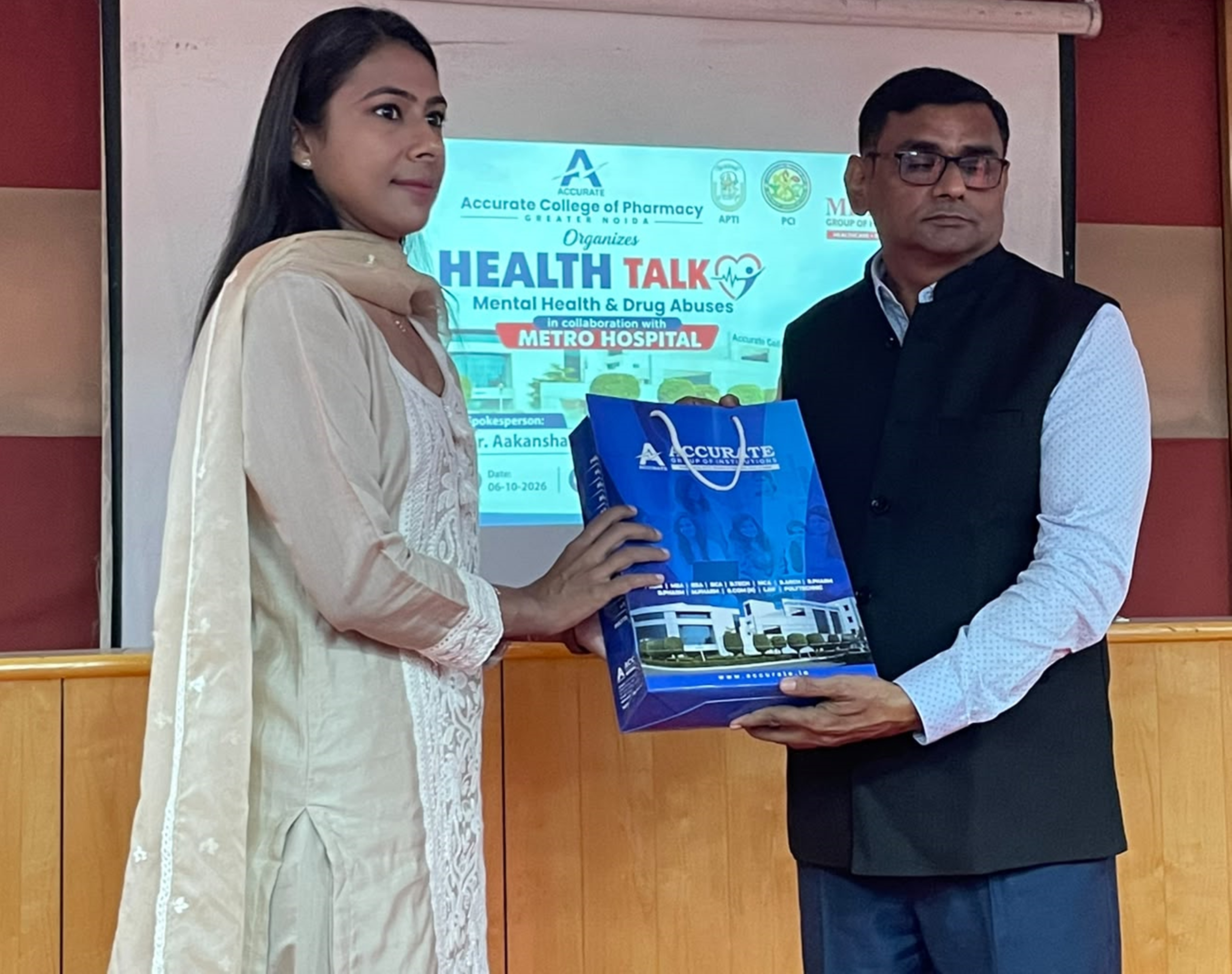Accurate College of Pharmacy organises career counselling session on ‘Beyond Pharmacy’