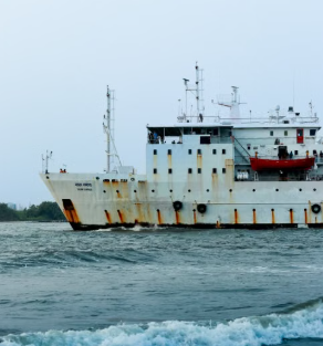 India Strengthens Global Lead in Ship Recycling, Plans Major Capacity Expansion